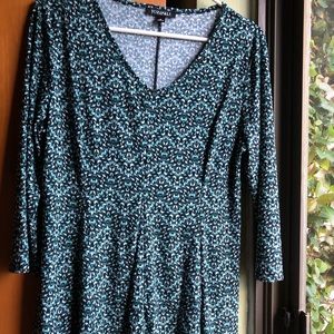 Rod and Ali Stretch Tunic